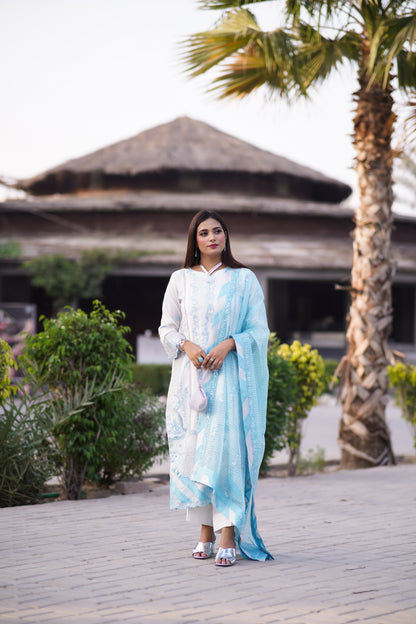 CHANDNI RATEIN White & Aqua CR-1