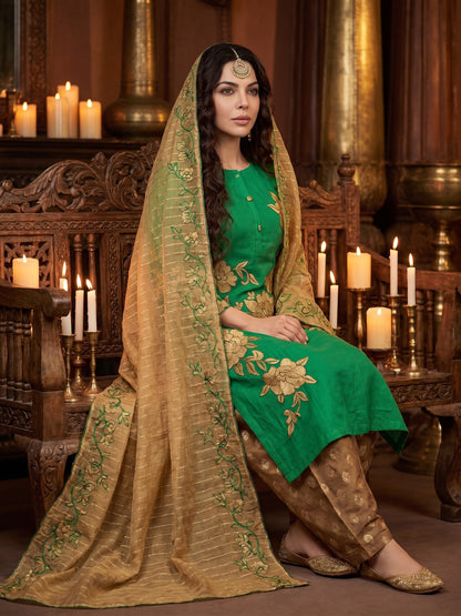 Emerald Court – Aari Embroidered Silk Lawn 3 Piece Suit
