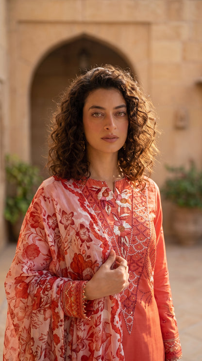 Rosé Reverie – Hand Embroidered Silk Lawn 3 Piece Suit